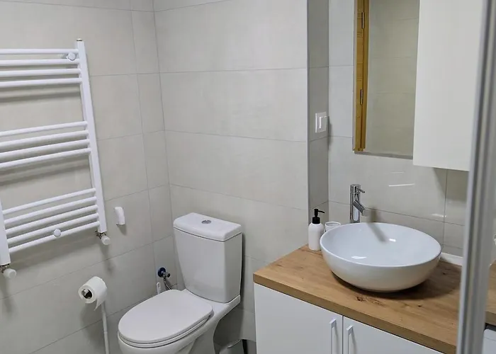 Апартаменти Modern&stylish - *