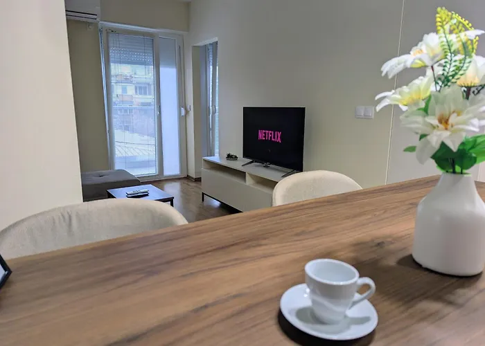 Modern&stylish - Апартаменти Скоп'є